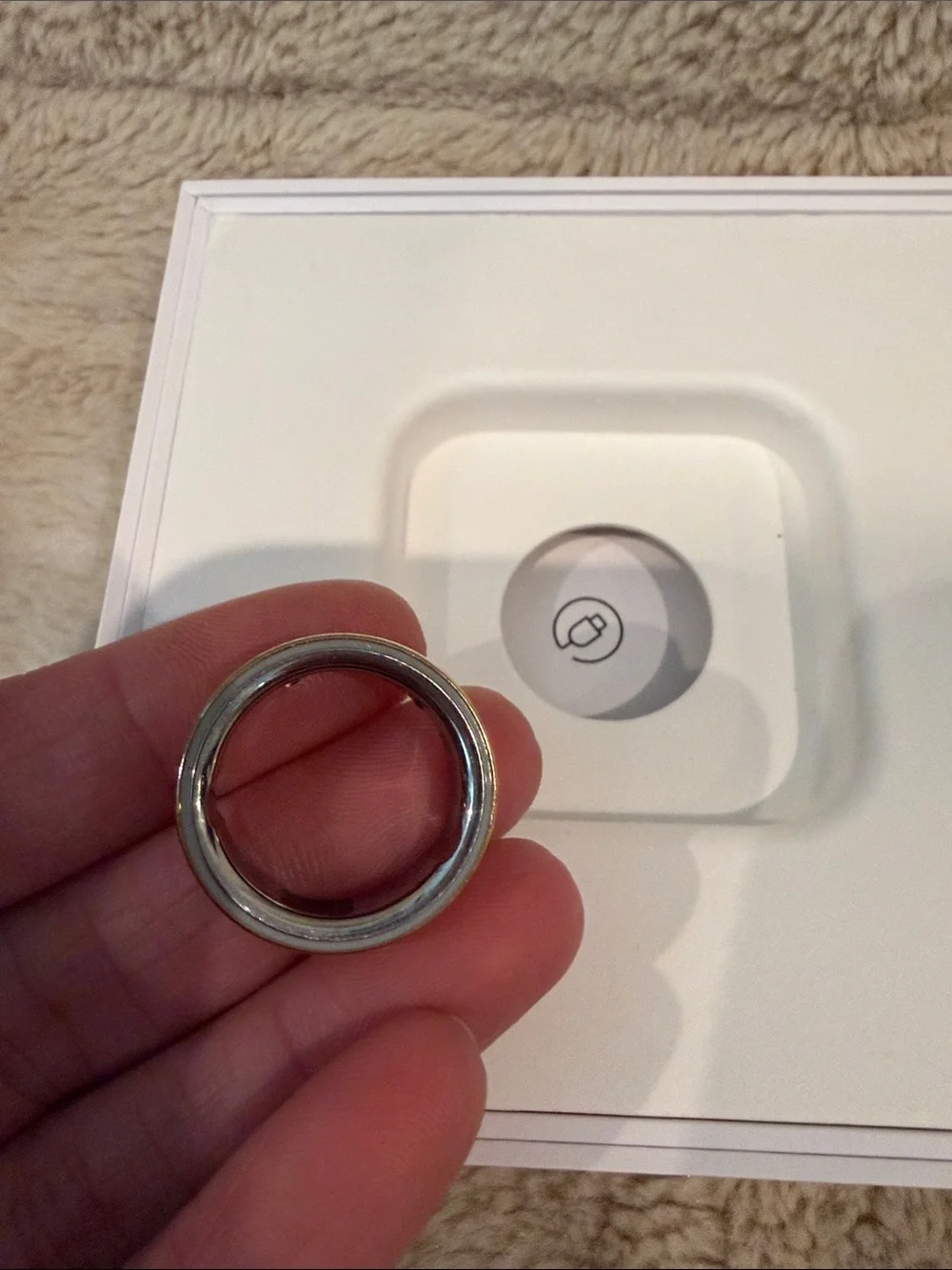 Oura Ring 4 Smart Ring – Rose Gold size 8